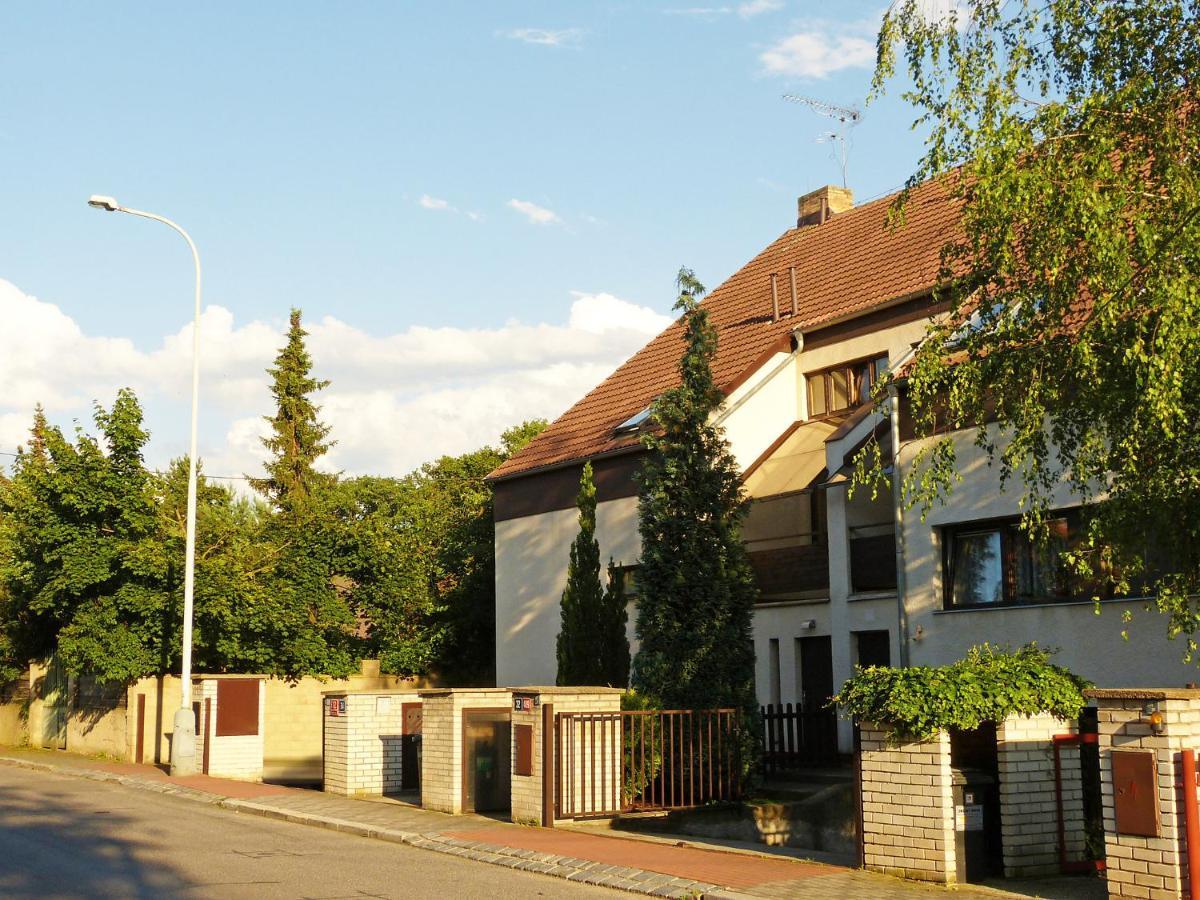 Apartment Hodkovicky By Interhome Prag Eksteriør billede